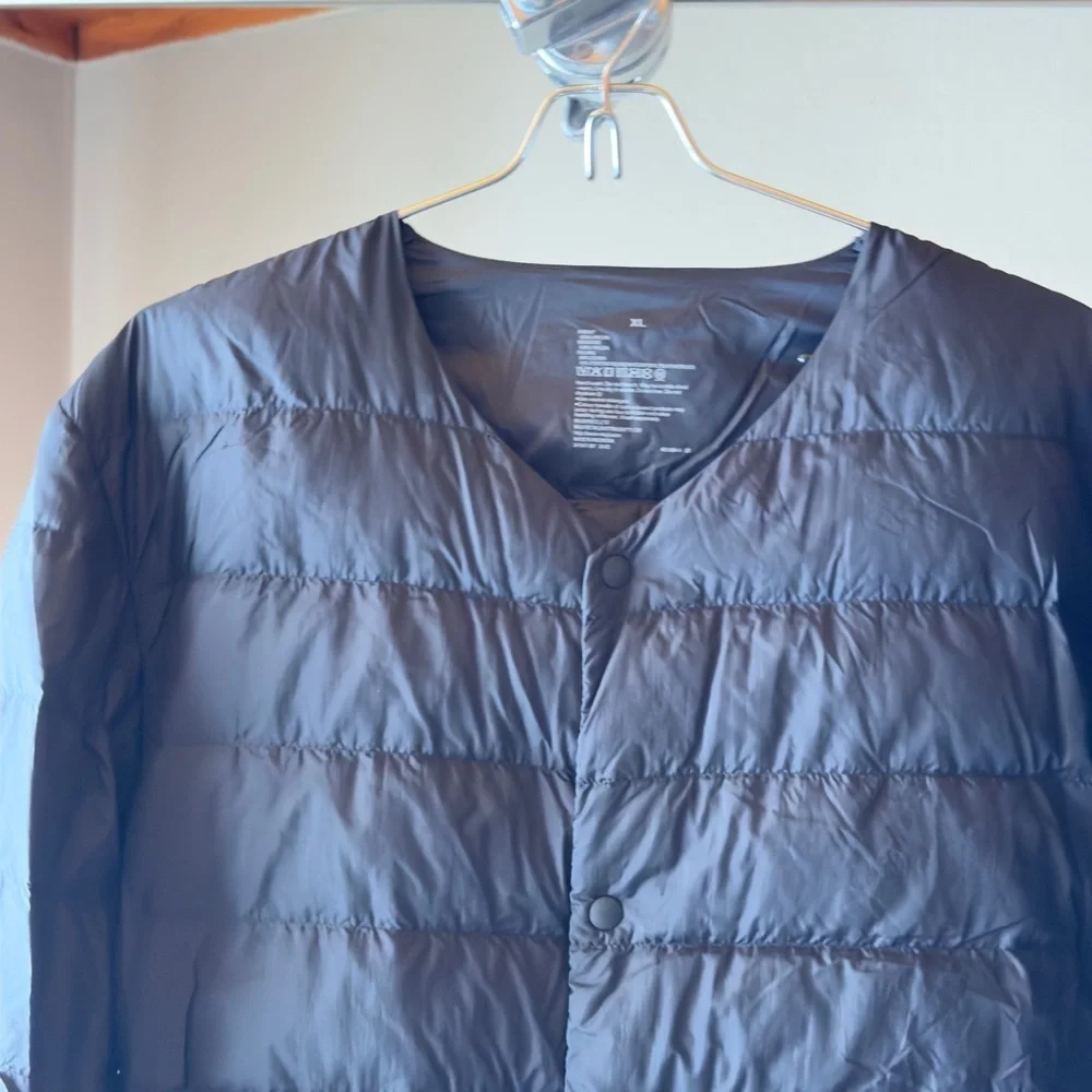 Muji Men's Lightweight Down Collarless Jacket - Picture 2 of 11